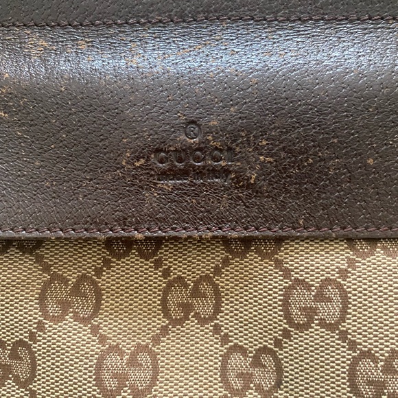 Gucci bumbag, had for many years. In style now. - Picture 2 of 5